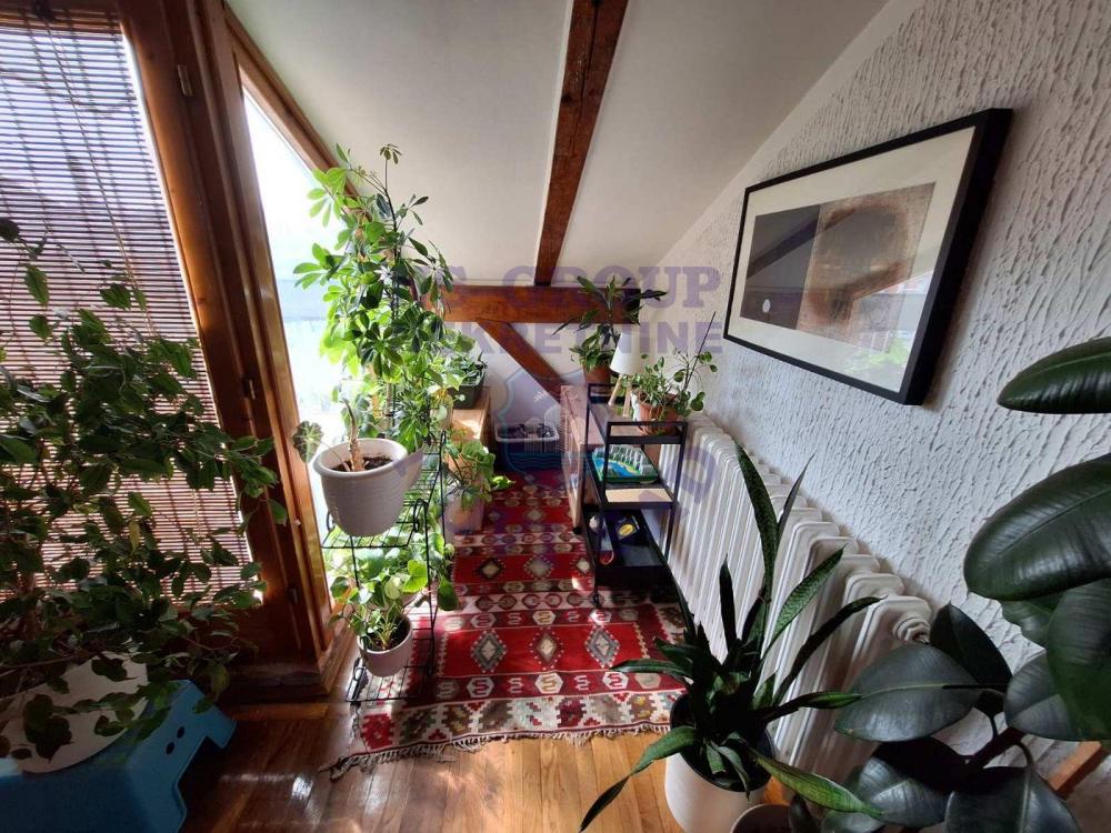 Slika 6 - Fantastican trosoban stan na Novom Naselju!