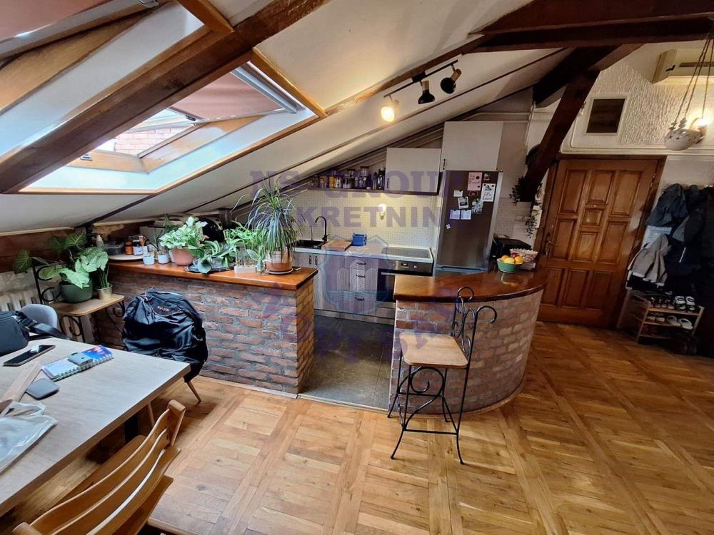 Slika 3 - Fantastican trosoban stan na Novom Naselju!