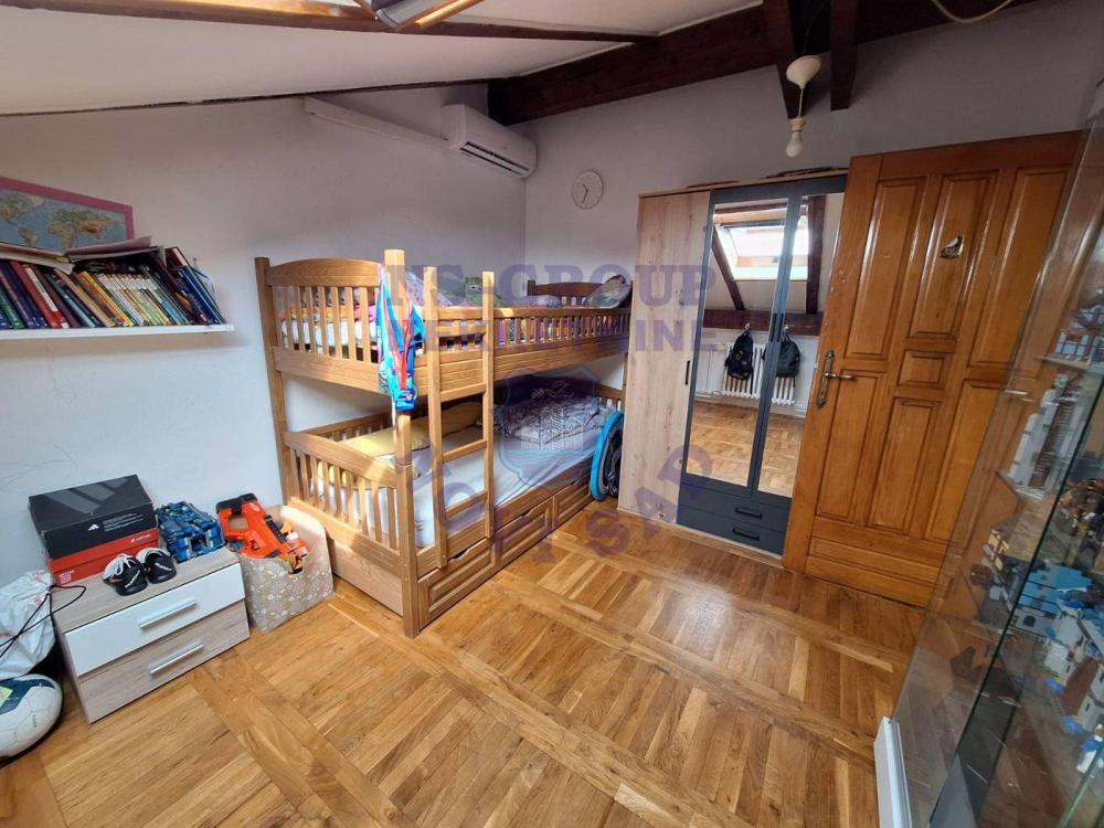 Slika 7 - Fantastican trosoban stan na Novom Naselju!