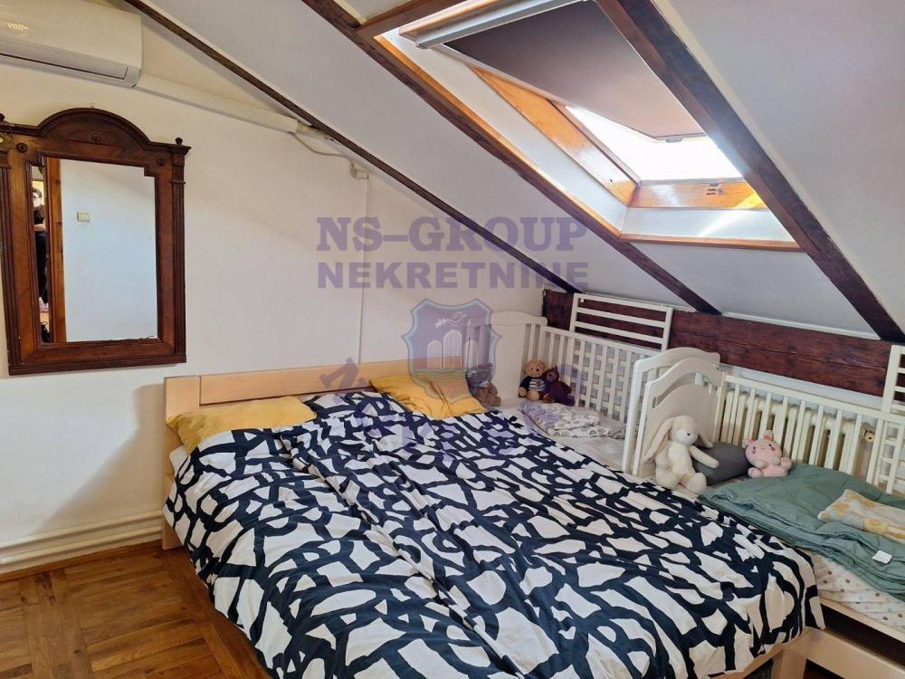 Slika 8 - Fantastican trosoban stan na Novom Naselju!