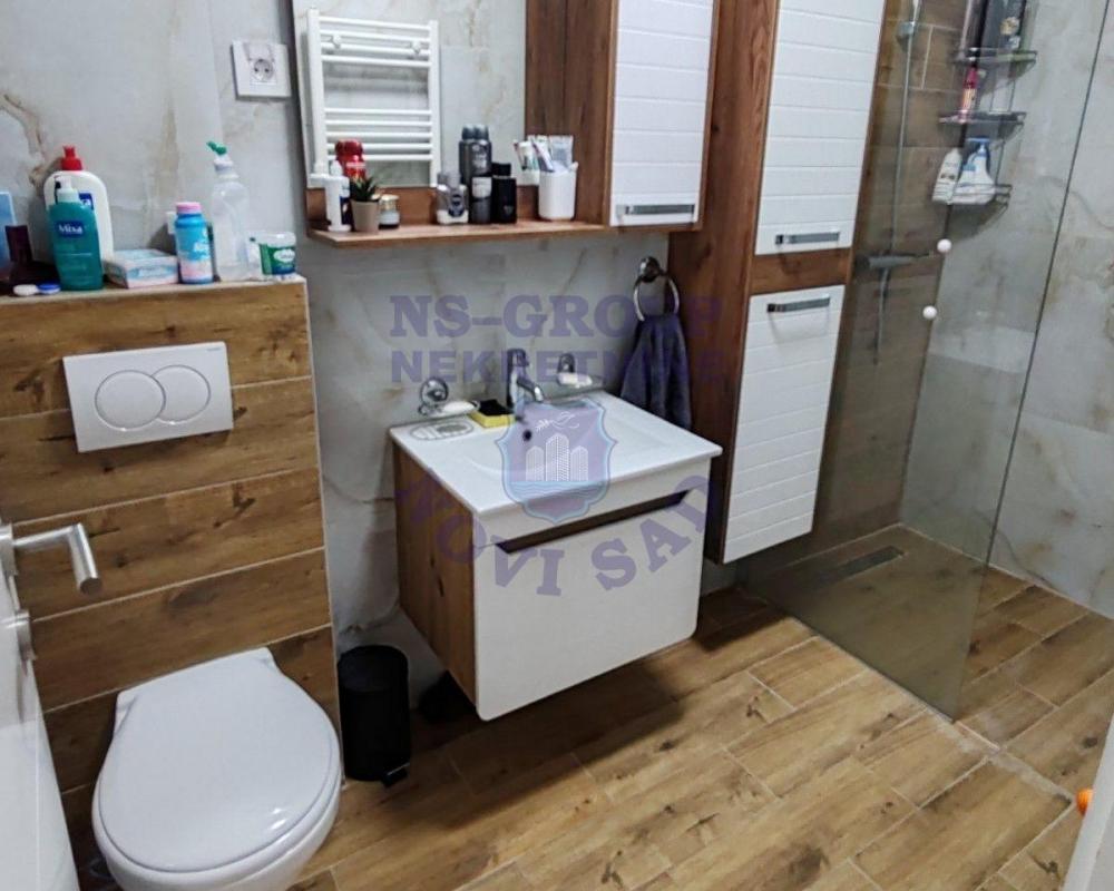 Slika 10 - Komforan stan na Petrovaradinu! 107m2 - NOV -