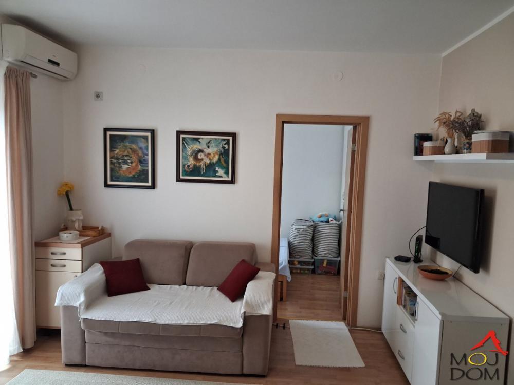 Glavna slika -Stan,NOVI SAD,SOMBORSKI BULEVAR,kv: 31, € 97850, ID: 1032219