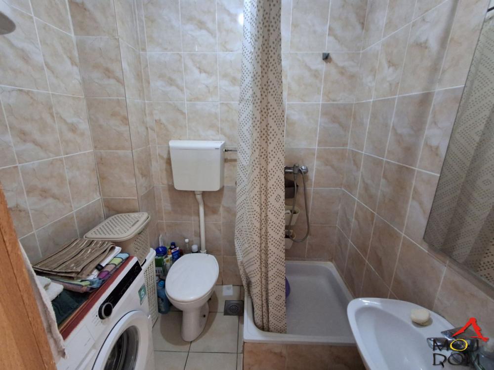 Slika 4 - Stan,NOVI SAD,SOMBORSKI BULEVAR,kv: 31, € 97850, ID: 1032219