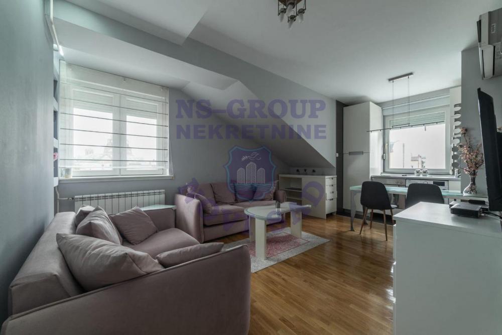 Slika 1 - Prodaje se odličan stan u centru, površine 49 m2