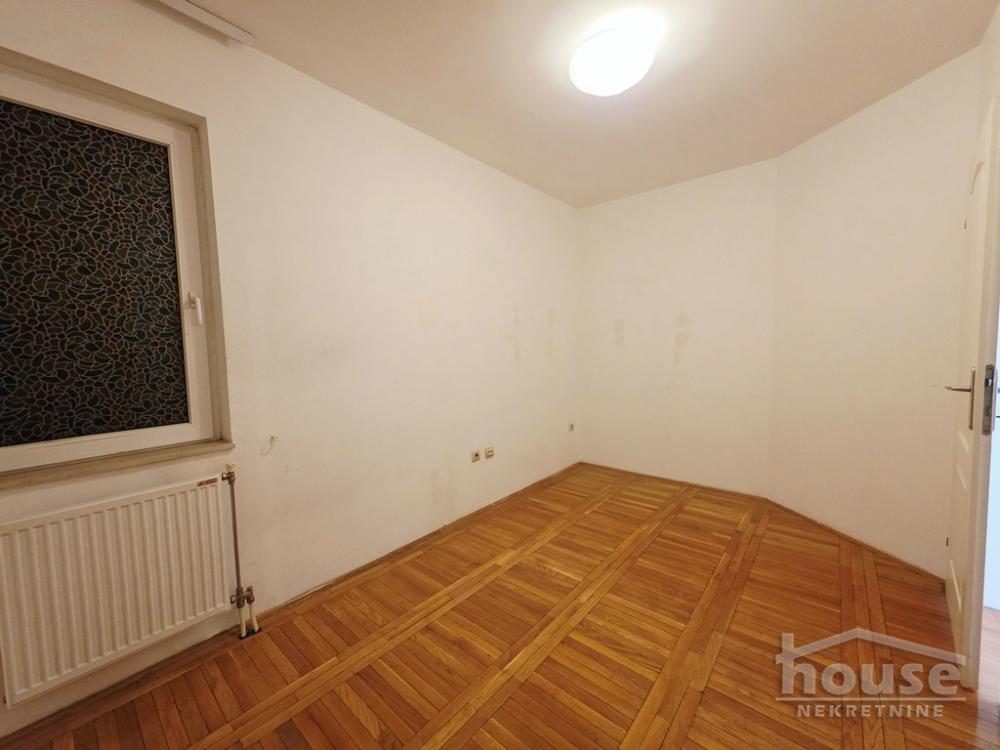 Slika 9 - Stan,NOVI SAD,GRBAVICA,kv: 70.00, € 175000, ID: 1065737