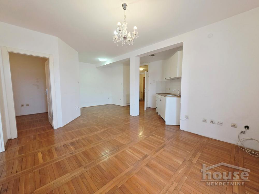 Slika 1 - Stan,NOVI SAD,GRBAVICA,kv: 70.00, € 175000, ID: 1065737
