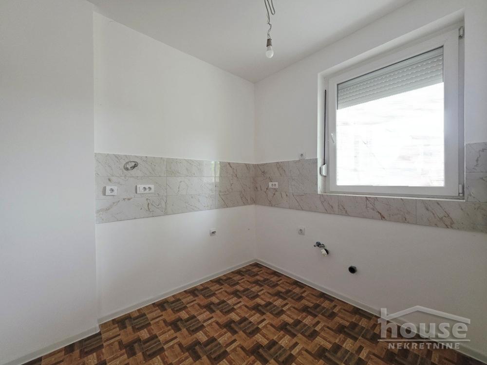 Slika 6 - Stan,PETROVARADIN,PETROVARDIN,kv: 47.00, € 63000, ID: 1061067