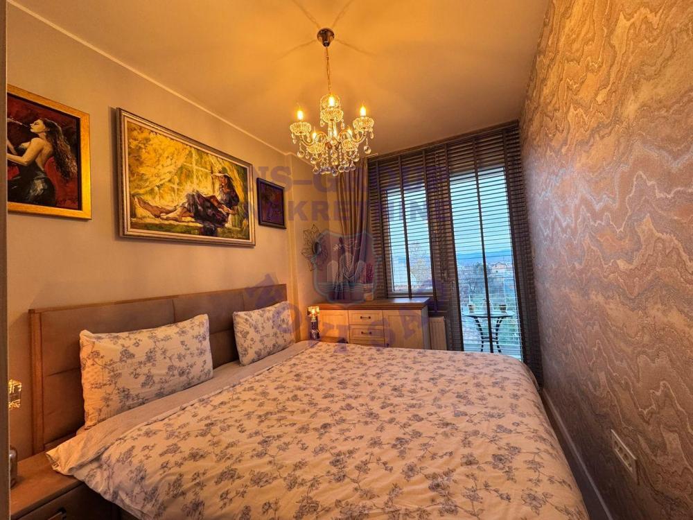 Slika 4 - 559823-Prodaje se kompletno namešten, nov, trosoban stan na Telepu