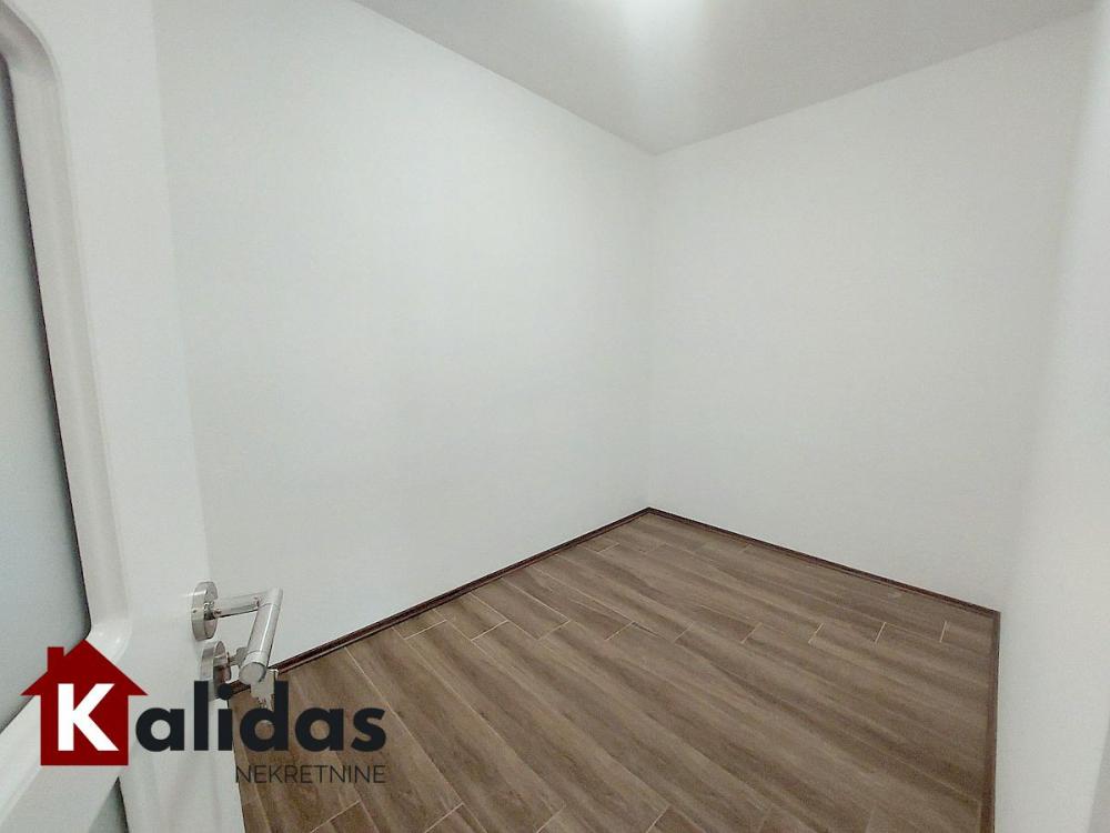 Slika 6 - Stan,NOVI SAD,NOVO NASELJE,kv: 34, € 108000, ID: 1008766