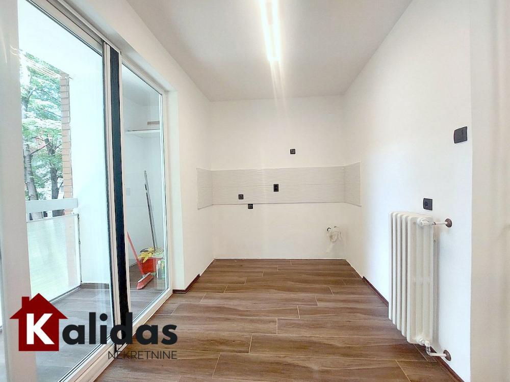 Slika 7 - Stan,NOVI SAD,NOVO NASELJE,kv: 34, € 108000, ID: 1008766