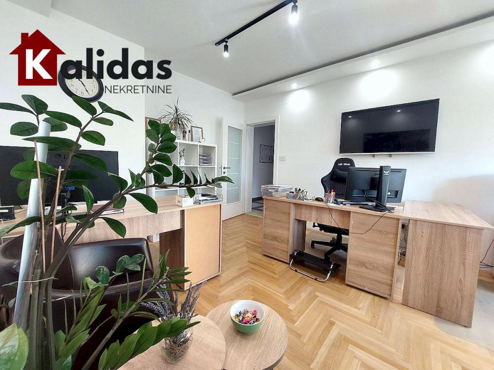 Slika 3 - Stan,NOVI SAD,LIMAN 2,kv: 77, € 268000, ID: 1008767