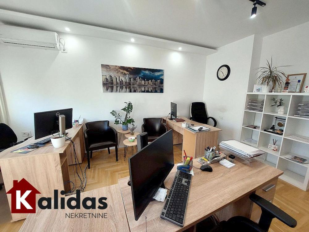 Slika 5 - Stan,NOVI SAD,LIMAN 2,kv: 77, € 268000, ID: 1008767