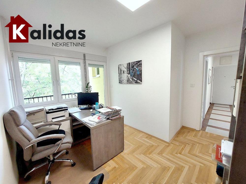 Slika 10 - Stan,NOVI SAD,LIMAN 2,kv: 77, € 268000, ID: 1008767