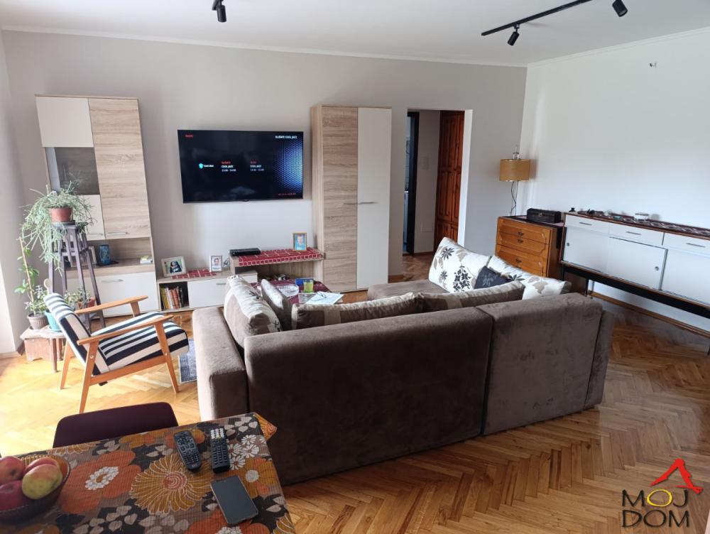 Slika 1 - Stan,NOVI SAD,AVIJACIJA,kv: 56, € 141100, ID: 1032223