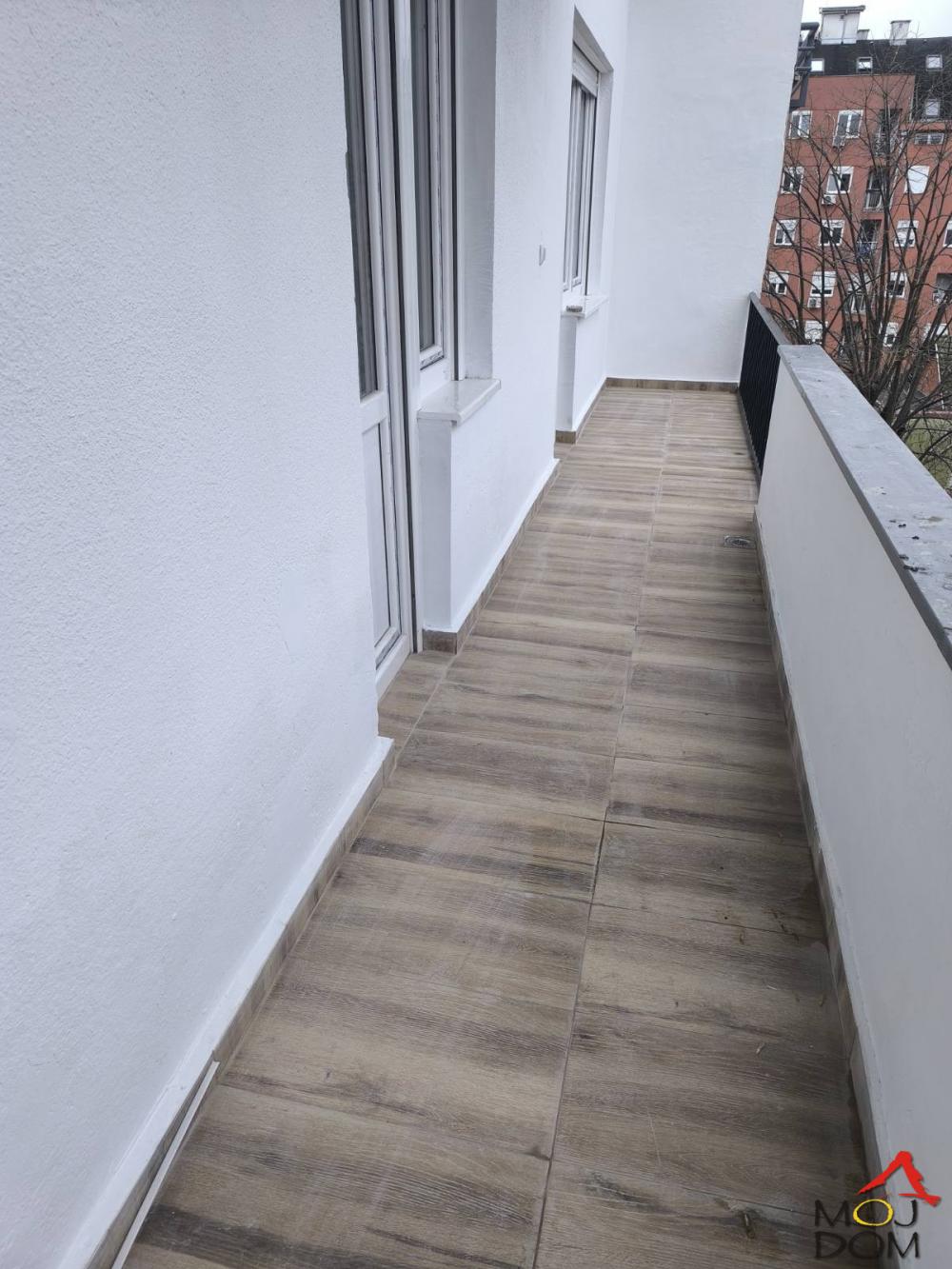 Slika 4 - Stan,NOVI SAD,GRBAVICA,kv: 52, € 175000, ID: 1031888