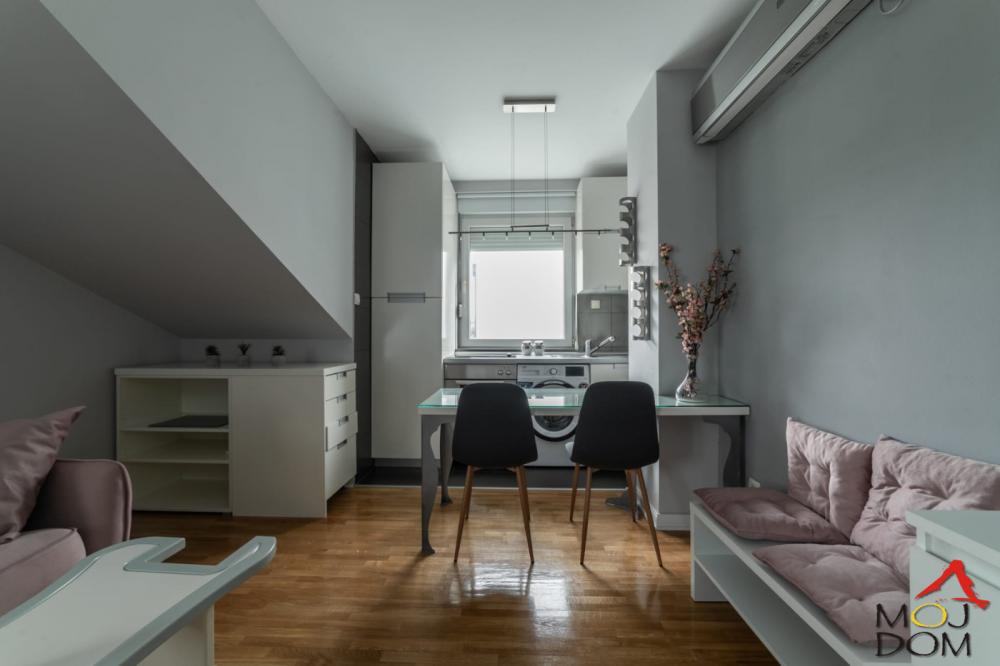 Slika 3 - Stan,NOVI SAD,CENTAR,kv: 49, € 190500, ID: 1032209