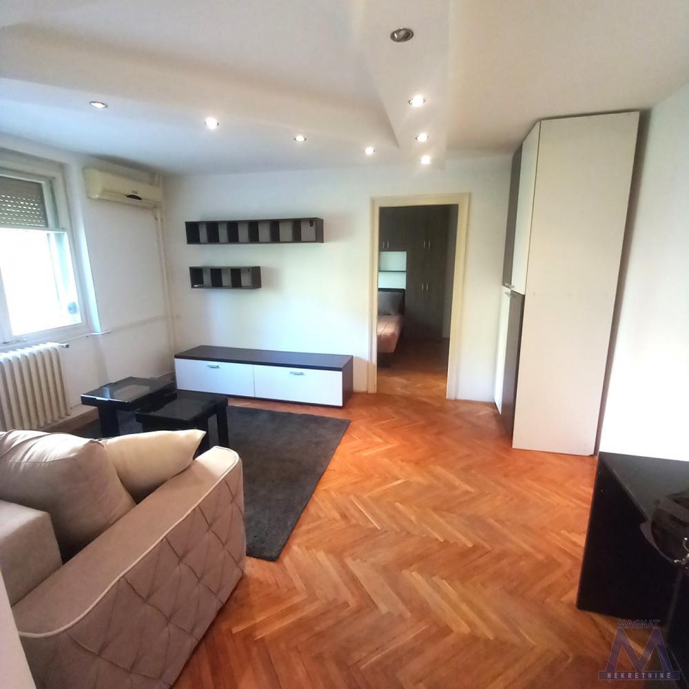 Glavna slika -Stan,NOVI SAD,DETELINARA,kv: 45, € 115900, ID: 1019355