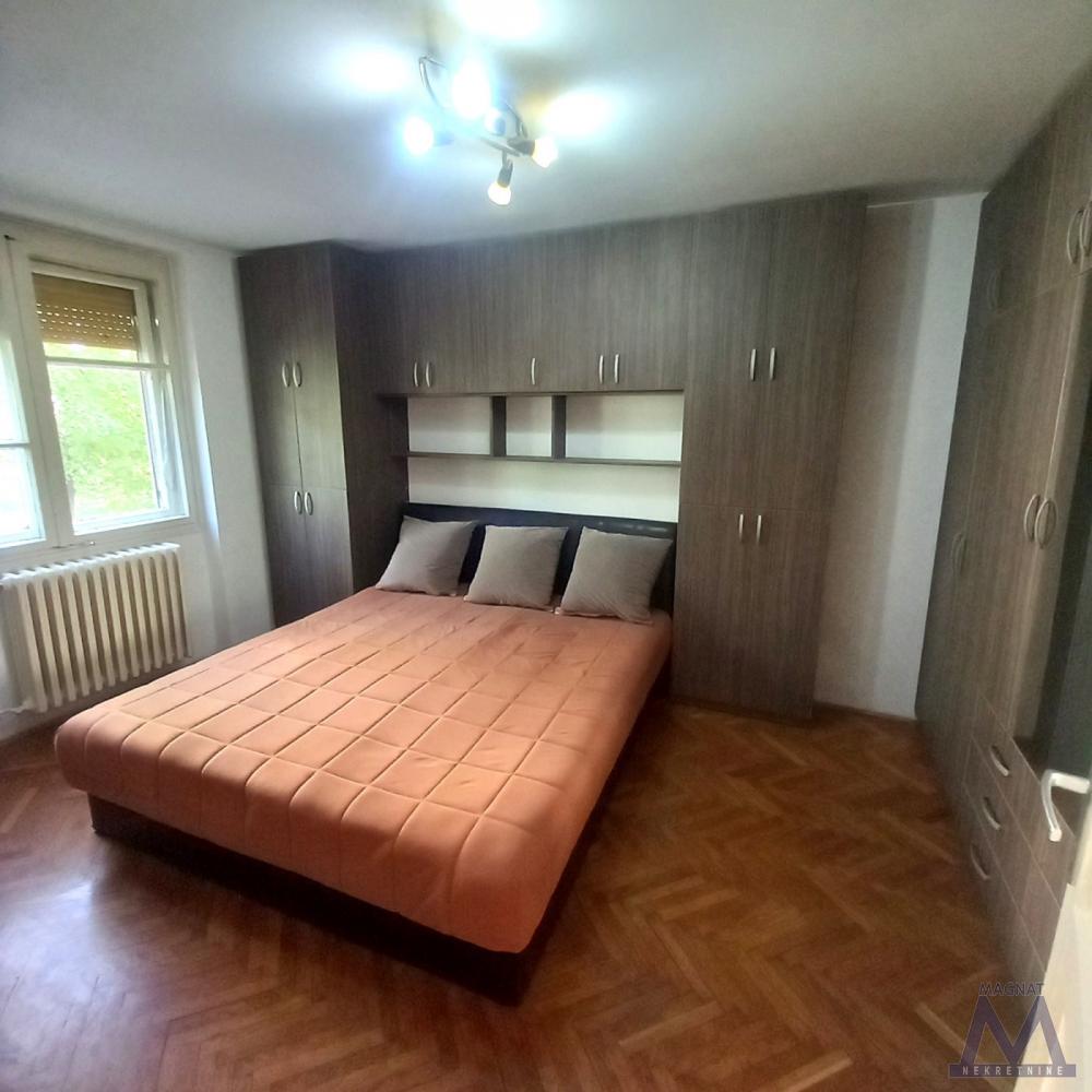 Slika 4 - Stan,NOVI SAD,DETELINARA,kv: 45, € 115900, ID: 1019355