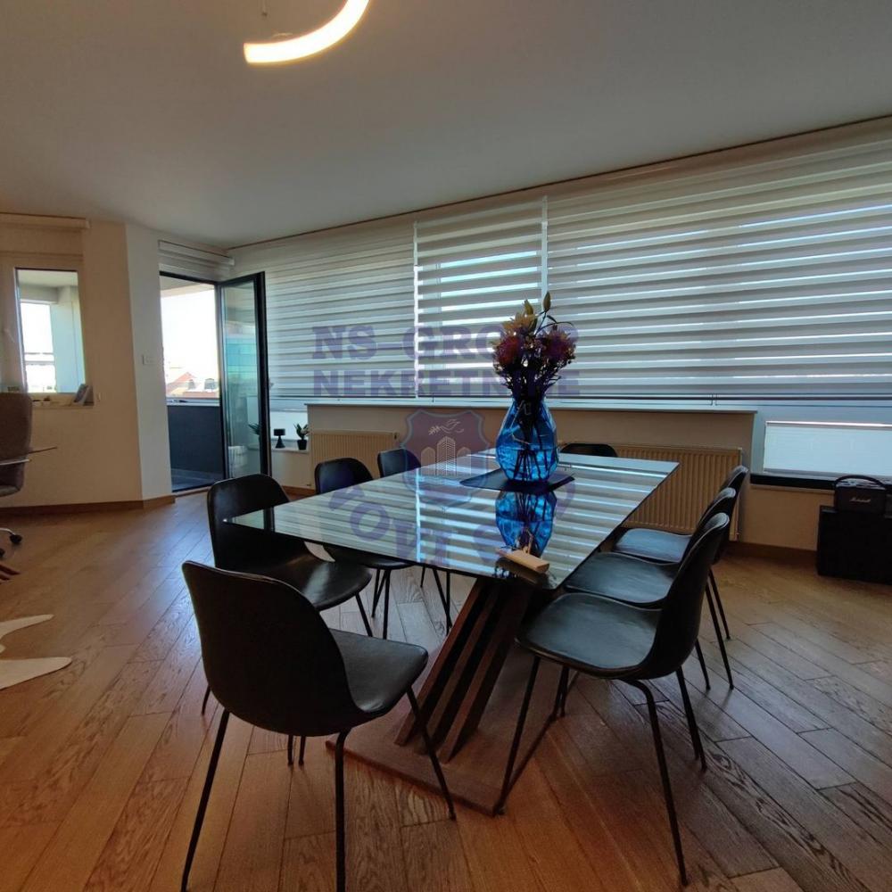 Slika 0 - Četvorosoban, 122m2, Grbavica Novi Sad, sa terasom, ima lift