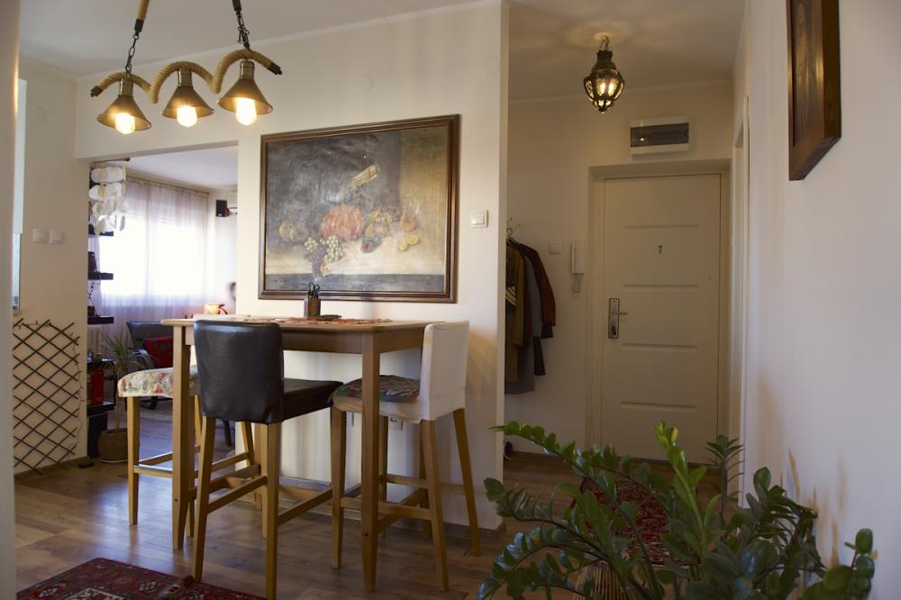 Slika 9 - Dvosoban, 55m2, Banatić Novi Sad, sa terasom, ima lift