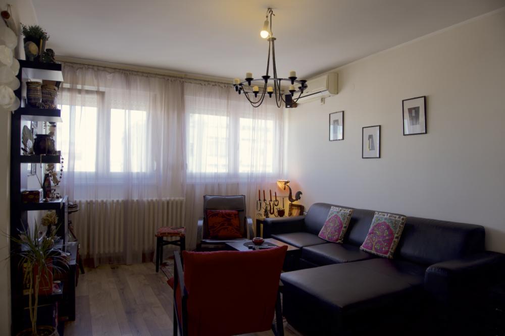 Slika 2 - Dvosoban, 55m2, Banatić Novi Sad, sa terasom, ima lift