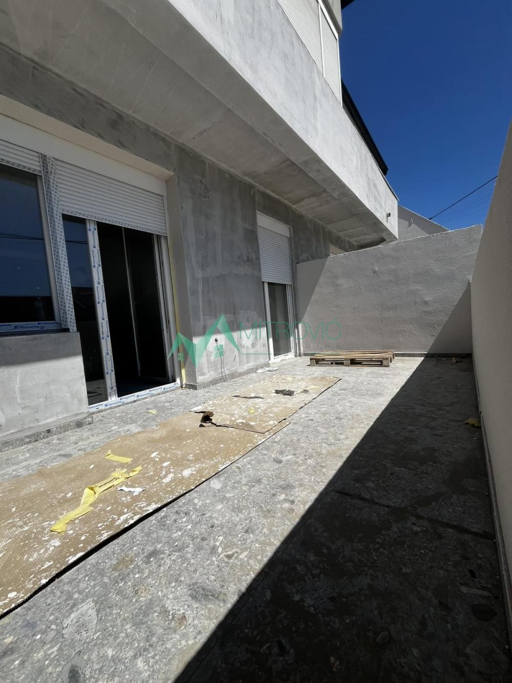 Slika 7 - Prodaje se trosoban stan na Klisi sa mogućnošcu kupovine na kredit