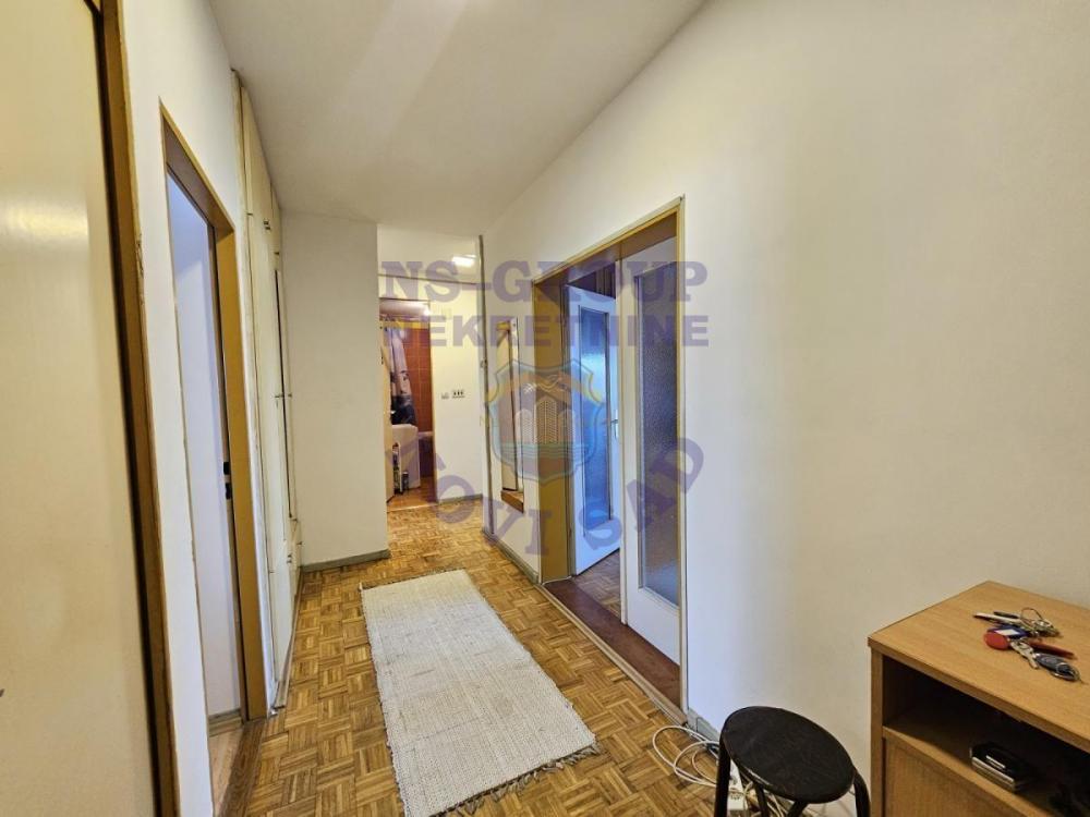 Slika 7 - Odlican trosoban stan na Novoj Detelinari!