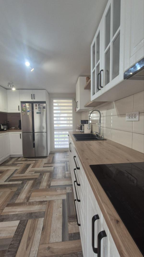 Slika 10 - Stan,NOVI SAD,PODBARA,kv: 72.00, € 222500, ID: 1059404
