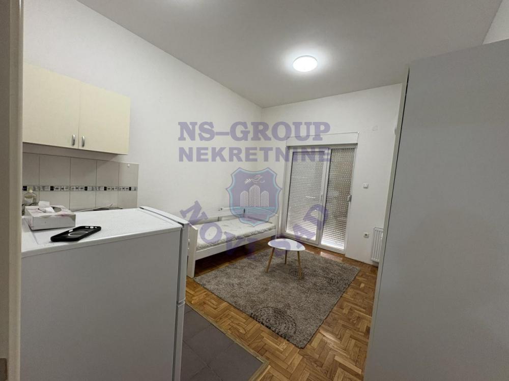 Slika 3 - 569597-Garsonjera na Grbavici!