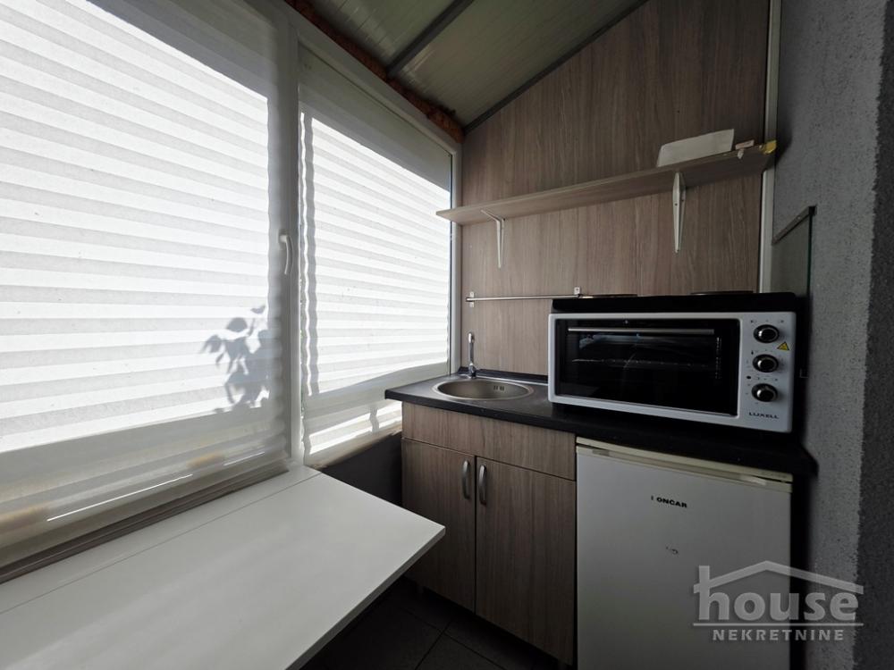 Slika 11 - Stan,NOVI SAD,CENTAR,kv: 29.00, € 88400, ID: 1065745