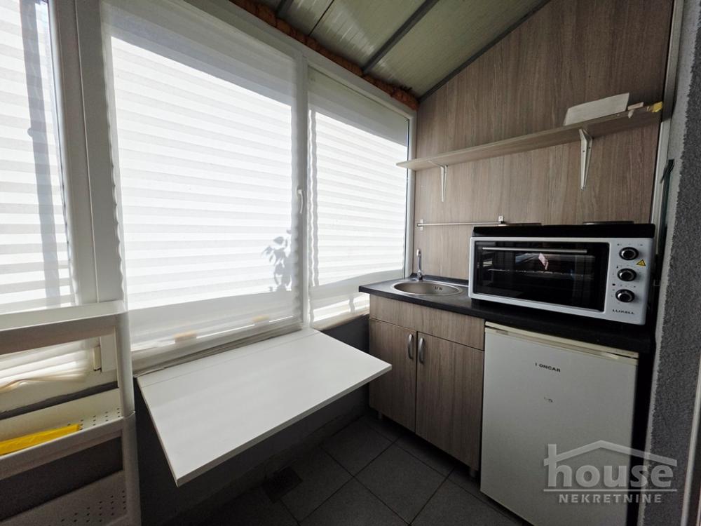 Slika 9 - Stan,NOVI SAD,CENTAR,kv: 29.00, € 88400, ID: 1065745