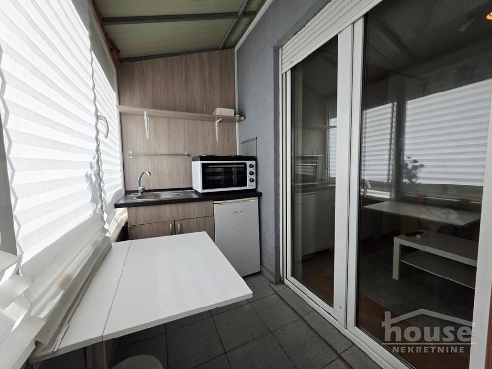 Slika 10 - Stan,NOVI SAD,CENTAR,kv: 29.00, € 88400, ID: 1065745