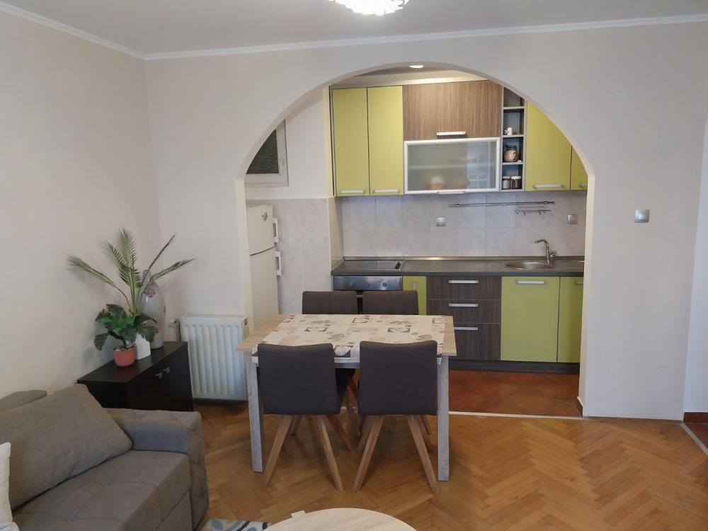 Slika 2 - Stan,NOVI SAD,CARA DUŠANA,kv: 43.00, € 142150, ID: 1057933