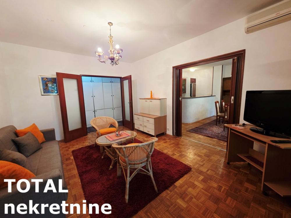 Slika 3 - Stan,NOVI SAD,SAJAM,kv: 83.00, € 180000, ID: 1102282