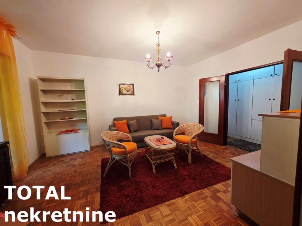Slika 2 - Stan,NOVI SAD,SAJAM,kv: 83.00, € 180000, ID: 1102282