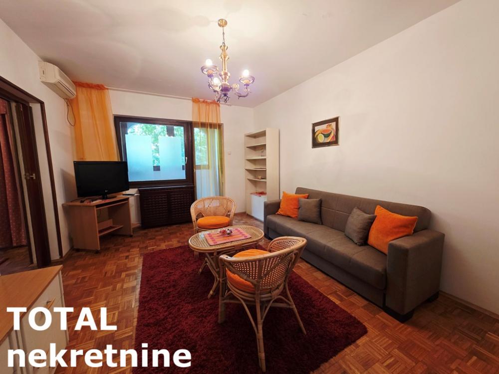 Slika 1 - Stan,NOVI SAD,SAJAM,kv: 83.00, € 180000, ID: 1102282