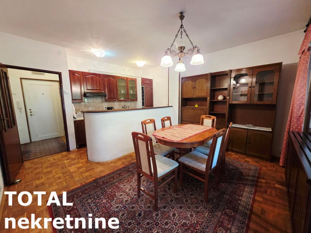 Slika 5 - Stan,NOVI SAD,SAJAM,kv: 83.00, € 180000, ID: 1102282