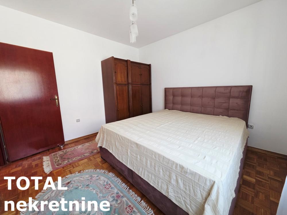 Slika 10 - Stan,NOVI SAD,SAJAM,kv: 83.00, € 180000, ID: 1102282