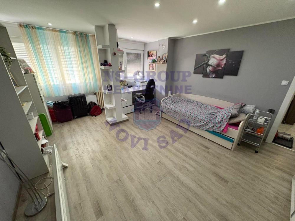 Glavna slika -Dvoiposoban, 62m2, Liman 1 Novi Sad, sa terasom