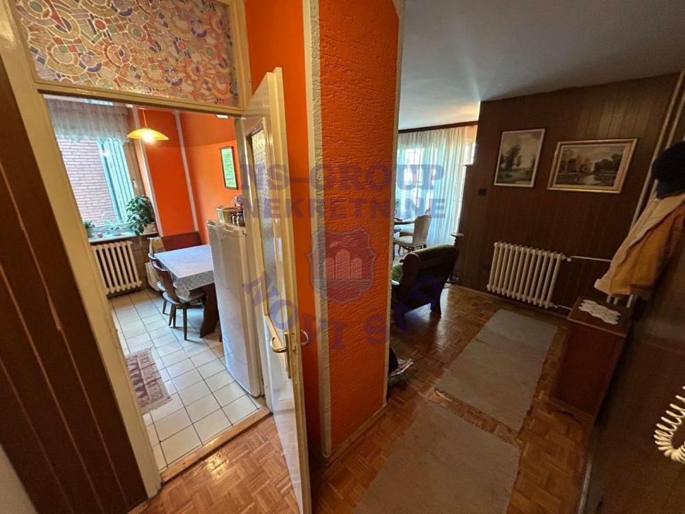 Slika 0 - Na prodaju troiposoban stan na Novom Naselju