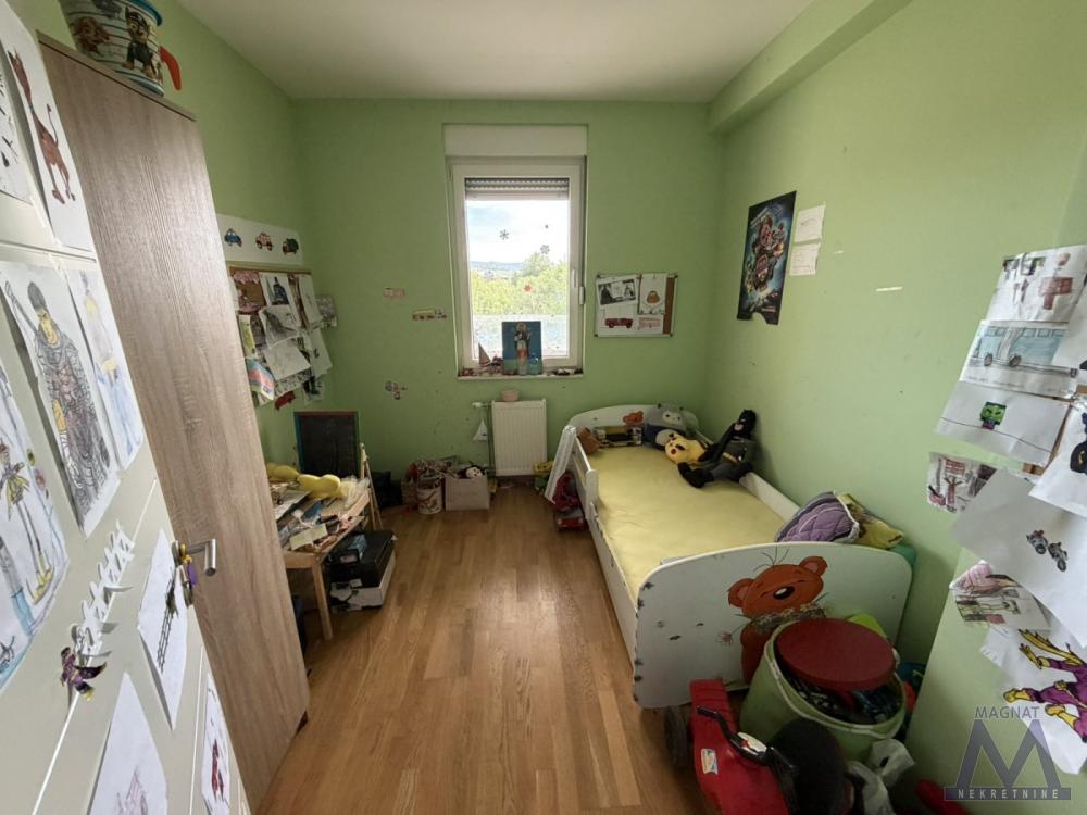 Slika 8 - Stan,NOVI SAD,BULEVAR EVROPE,kv: 58, € 180000, ID: 1019356