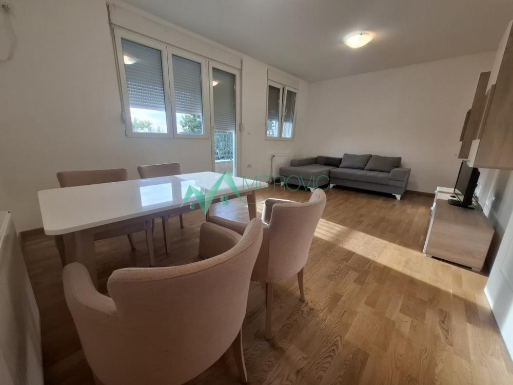 Slika 1 - Novi Sad, Stara Detelinara - trosoban dupleks 