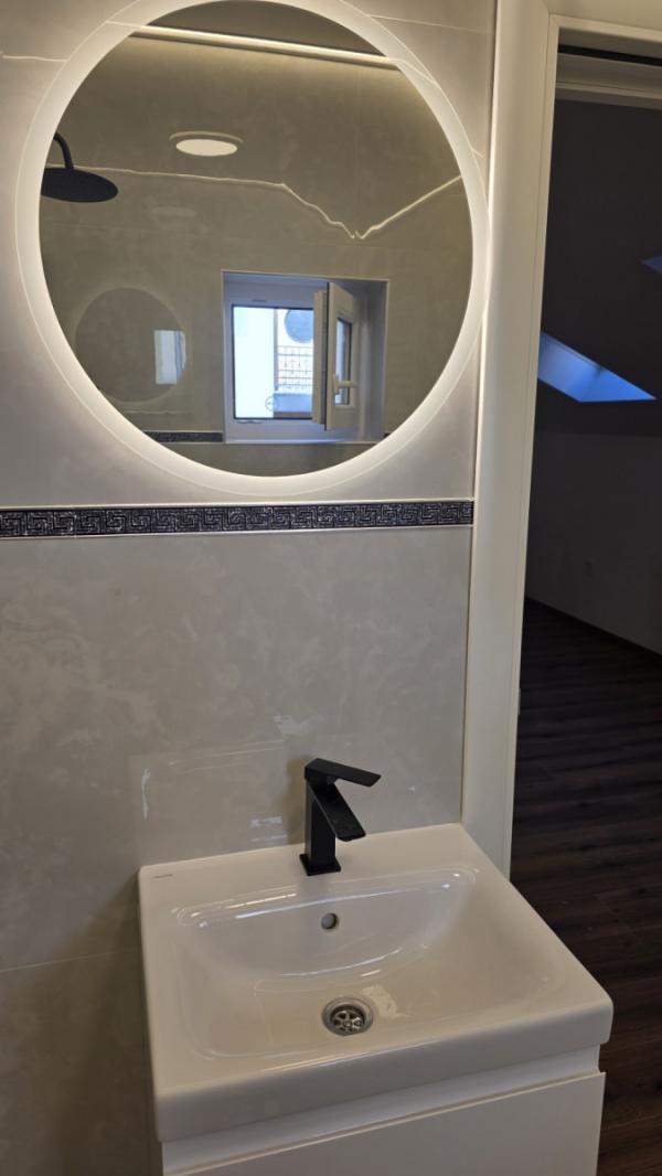 Slika 11 - Stan,NOVI SAD,CENTAR,kv: 22.00, € 77100, ID: 1059400