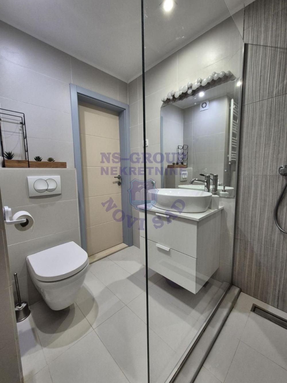 Slika 2 - Odlican dvosoban stan na Novoj Detelinari 