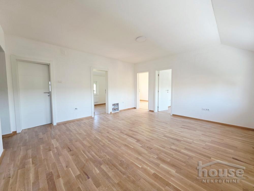 Slika 3 - Stan,NOVI SAD,ADICE,kv: 71.00, € 135470, ID: 1065734
