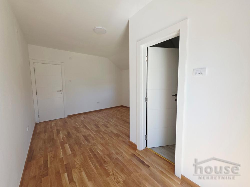 Slika 11 - Stan,NOVI SAD,ADICE,kv: 71.00, € 135470, ID: 1065734