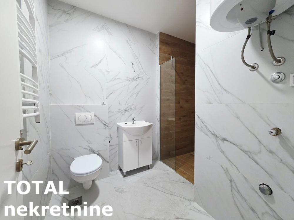 Slika 8 - Stan,PETROVARADIN,PETROVARADIN,kv: 67.00, € 154100, ID: 1100272
