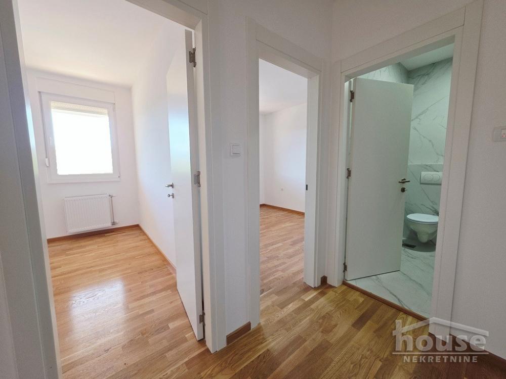 Slika 11 - Stan,PETROVARADIN,PETROVARADIN,kv: 67.00, € 154100, ID: 1063424