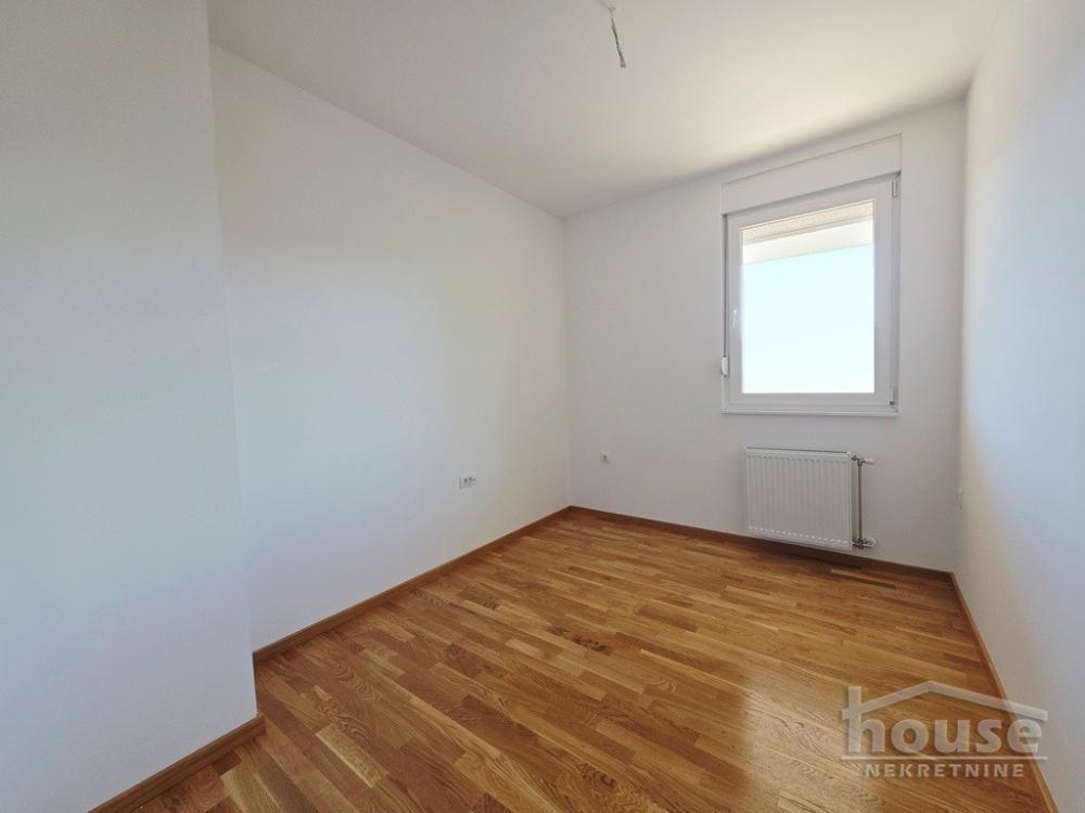 Slika 4 - Stan,PETROVARADIN,PETROVARADIN,kv: 67.00, € 154100, ID: 1063424