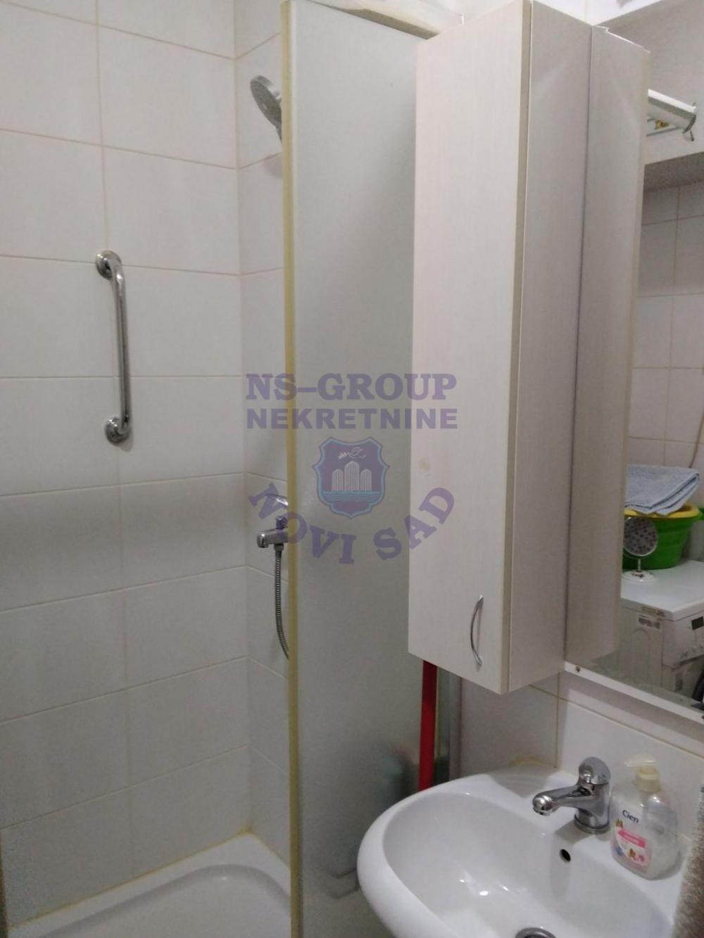 Slika 8 - Odlican dvosoban stan na Novom Naselju!